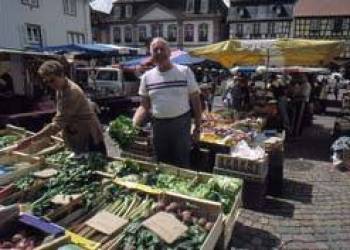 MARCHÉ HEBDOMADAIRE AVANCÉ A VENDREDI !